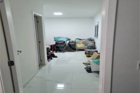 Apartamento à venda com 3 quartos, sendo 2 suítes, em Parque Reboucas, São Paulo, SP