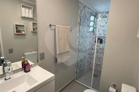Apartamento à venda com 2 quartos em Bosque da Saúde, São Paulo, SP