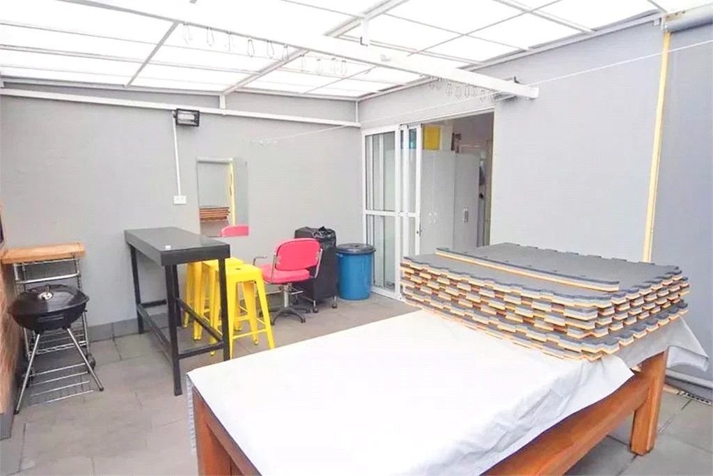 Casa à venda com 3 quartos, sendo 1 suíte, em Jardim Monte Kemel, São Paulo, SP