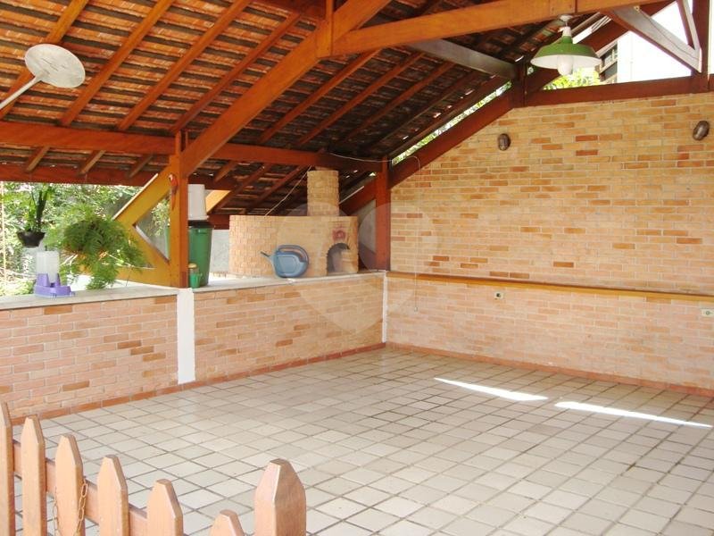 Sobrado à venda com 4 quartos, sendo 2 suítes, em Tremembé, São Paulo, SP