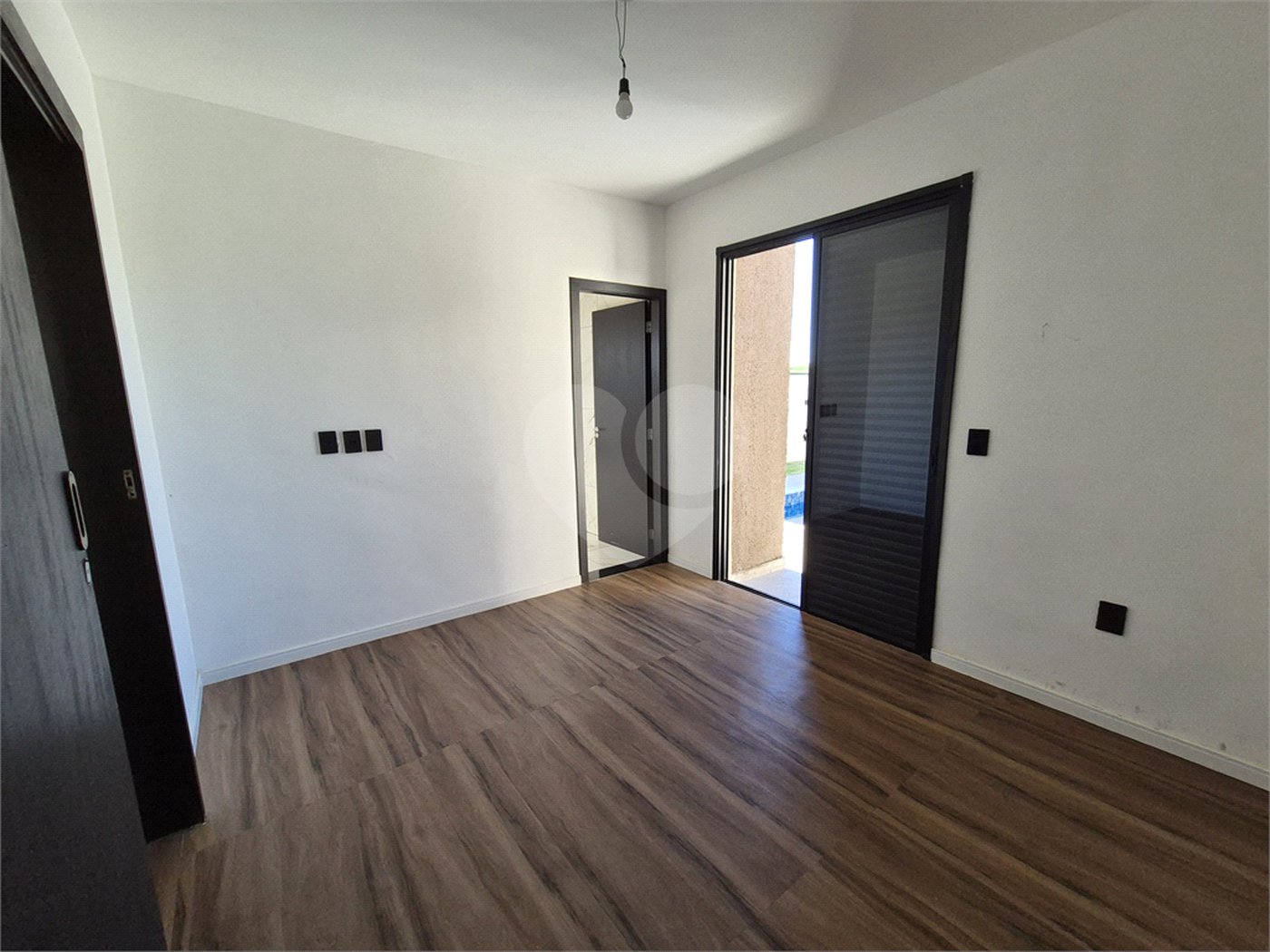 Casa à venda com 3 quartos, sendo 1 suíte, em Jardim Paraíso da Usina, Atibaia, SP