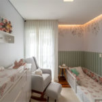 Casa à venda com 4 quartos, sendo 2 suítes, no condomínio Melbourne Residence, São Paulo - SP