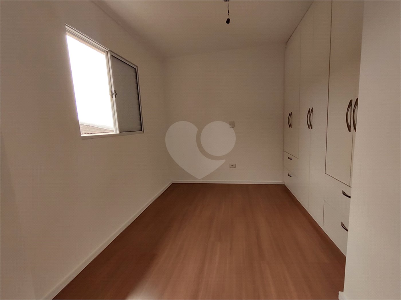 Casa para alugar com 2 suítes no condomínio Residencial Atucuri, São Paulo - SP