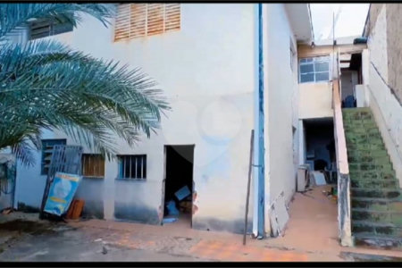 Casa à venda com 3 quartos, sendo 1 suíte, em Jardim Faculdade, Sorocaba, SP