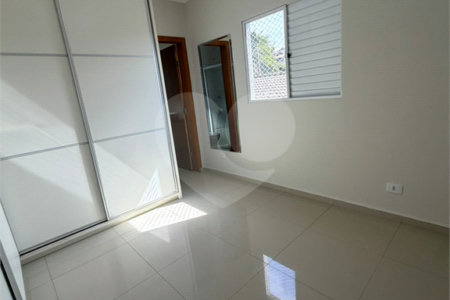 Sobrado à venda com 3 quartos, sendo 1 suíte,  em Jardim Maristela, Atibaia, SP