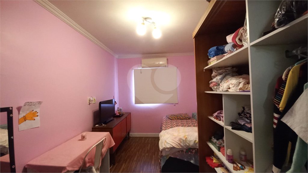 Casa à venda com 3 quartos, sendo 1 suíte, em Jardim Esmeralda, São Paulo, SP