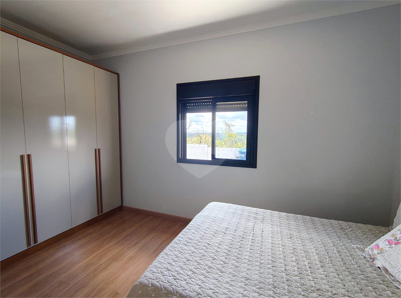 Casa à venda com 5 quartos, sendo 2 suítes, no condomínio Terras de Jundiaí, Jundiaí - SP