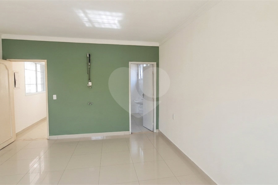 Casa à venda com 5 suítes em Roseira, Mairiporã, SP