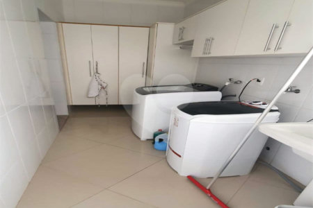 Casa à venda com 3 suítes no condomínio Amstalden Residence, Indaiatuba - SP
