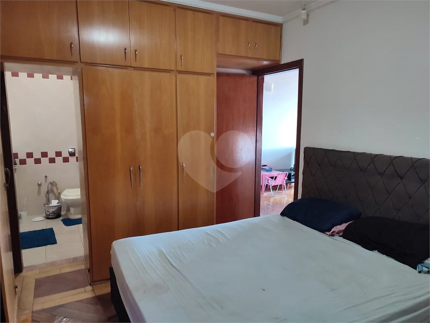 Casa Espetacular com Piscina e Churrasqueira à Venda na Vila Rezende