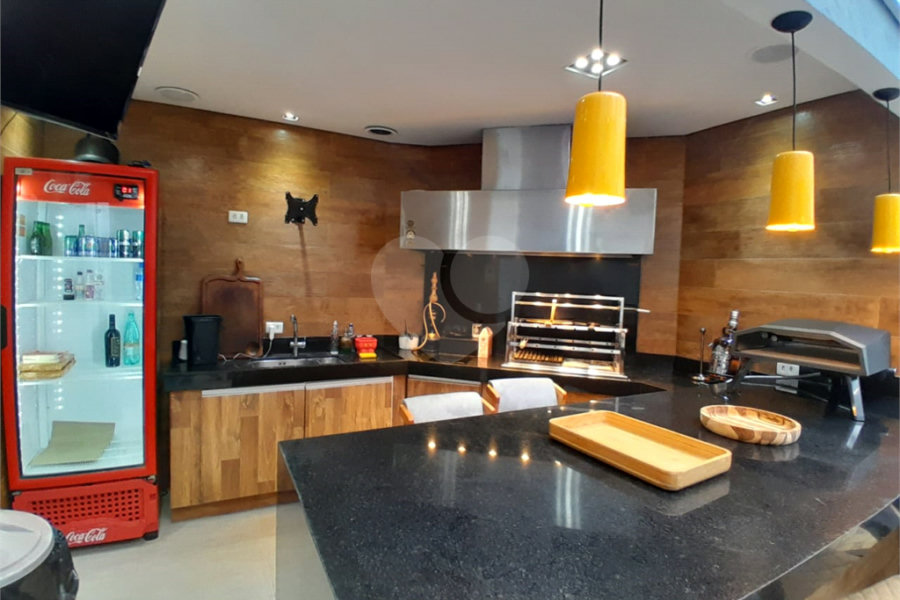 Casa à venda com 3 suítes no condomínio Suíça da Cantareira, Mairiporã - SP