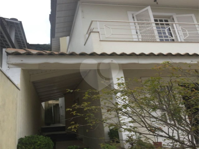 Sobrado à venda com 3 suítes em Tremembé, São Paulo, SP