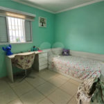 Sobrado à venda com 3 quartos, sendo 1 suíte, em Vila Pereira Barreto, São Paulo, SP