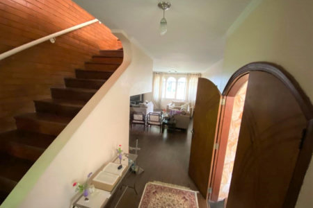 Sobrado à venda com 4 quartos, sendo 2 suítes, em Vila Aurora (zona Norte), São Paulo, SP