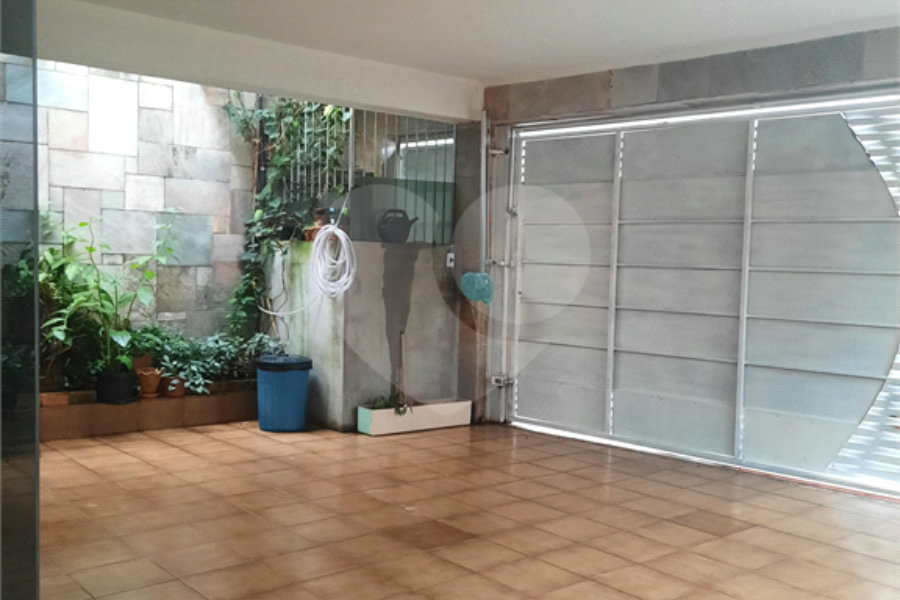 Sobrado à venda com 4 suítes em Tremembé, São Paulo, SP