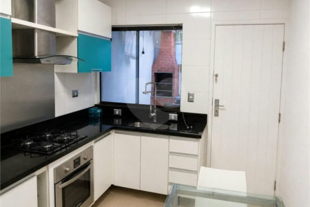 Casa de Vila à venda com 2 suítes em Chácara Belenzinho, São Paulo, SP