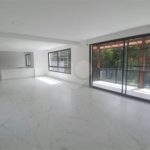 Casa à venda ou para alugar com 3 suítes no condomínio Sausalito, Mairiporã - SP