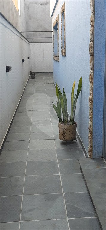 Sobrado à venda com 4 quartos, sendo 1 suíte, em Vila Lúcia, São Paulo, SP