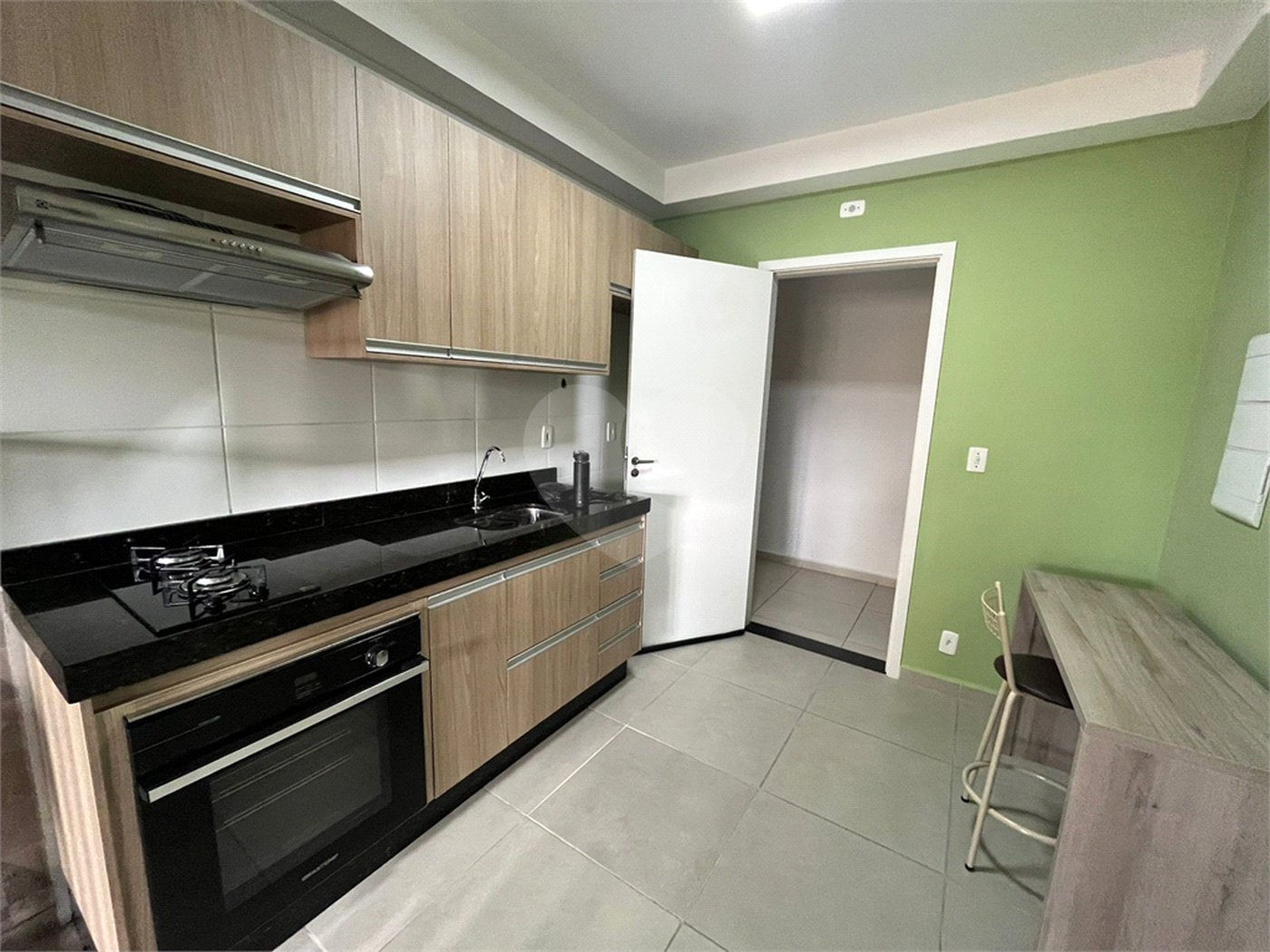 Apartamento à venda com 1 suíte em Vila Carvalho, Sorocaba, SP