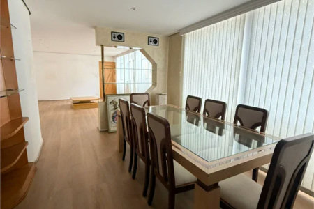 Triplex à venda ou para alugar com 3 suítes em Vila Suzana, São Paulo, SP