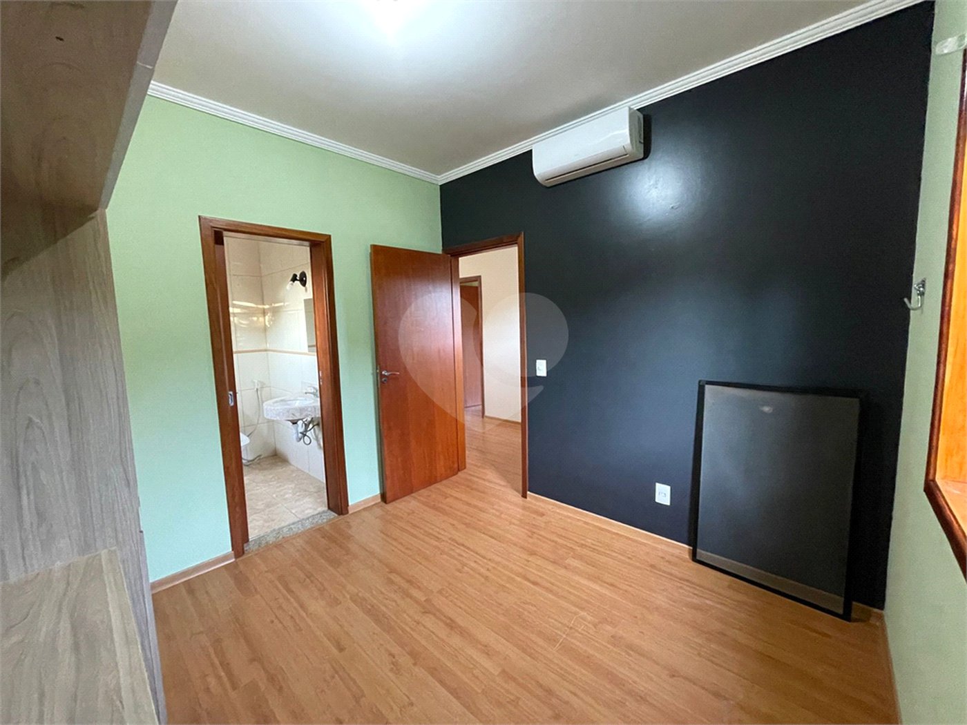Casa para alugar com 3 suítes no condomínio Bosque de Grevilea, Vinhedo - SP