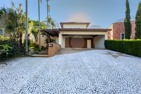 Casa à venda com 4 suítes no condomínio Villa Borghese, Indaiatuba - SP