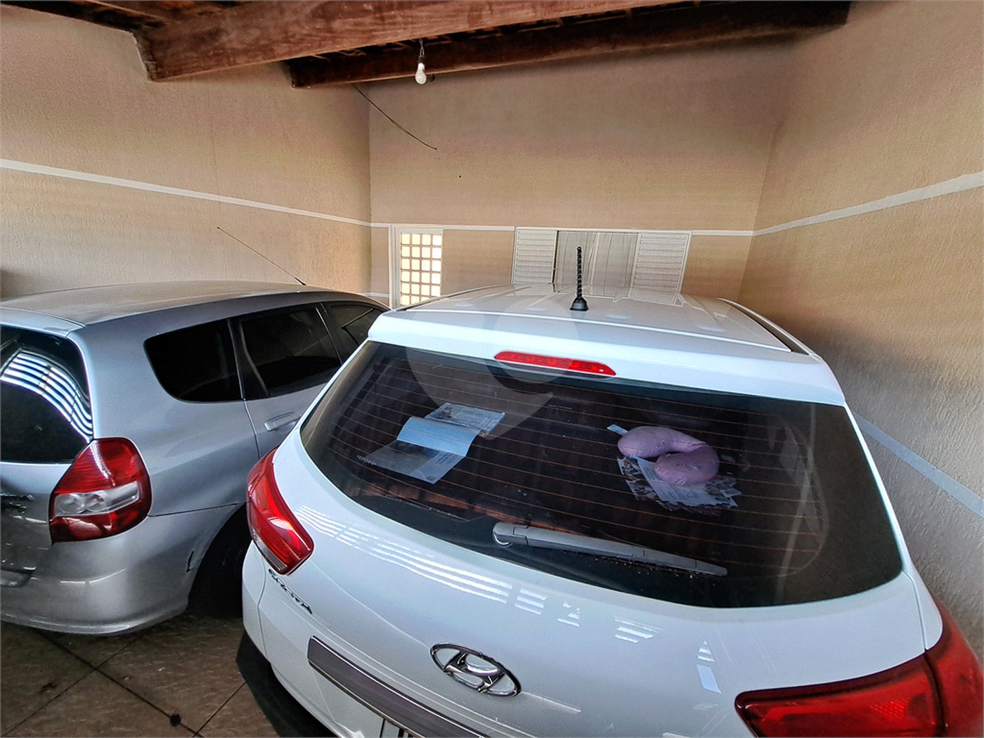 Casa à venda com 2 quartos, sendo 1 suíte,  em Vila Eugênia, Mogi das Cruzes, SP
