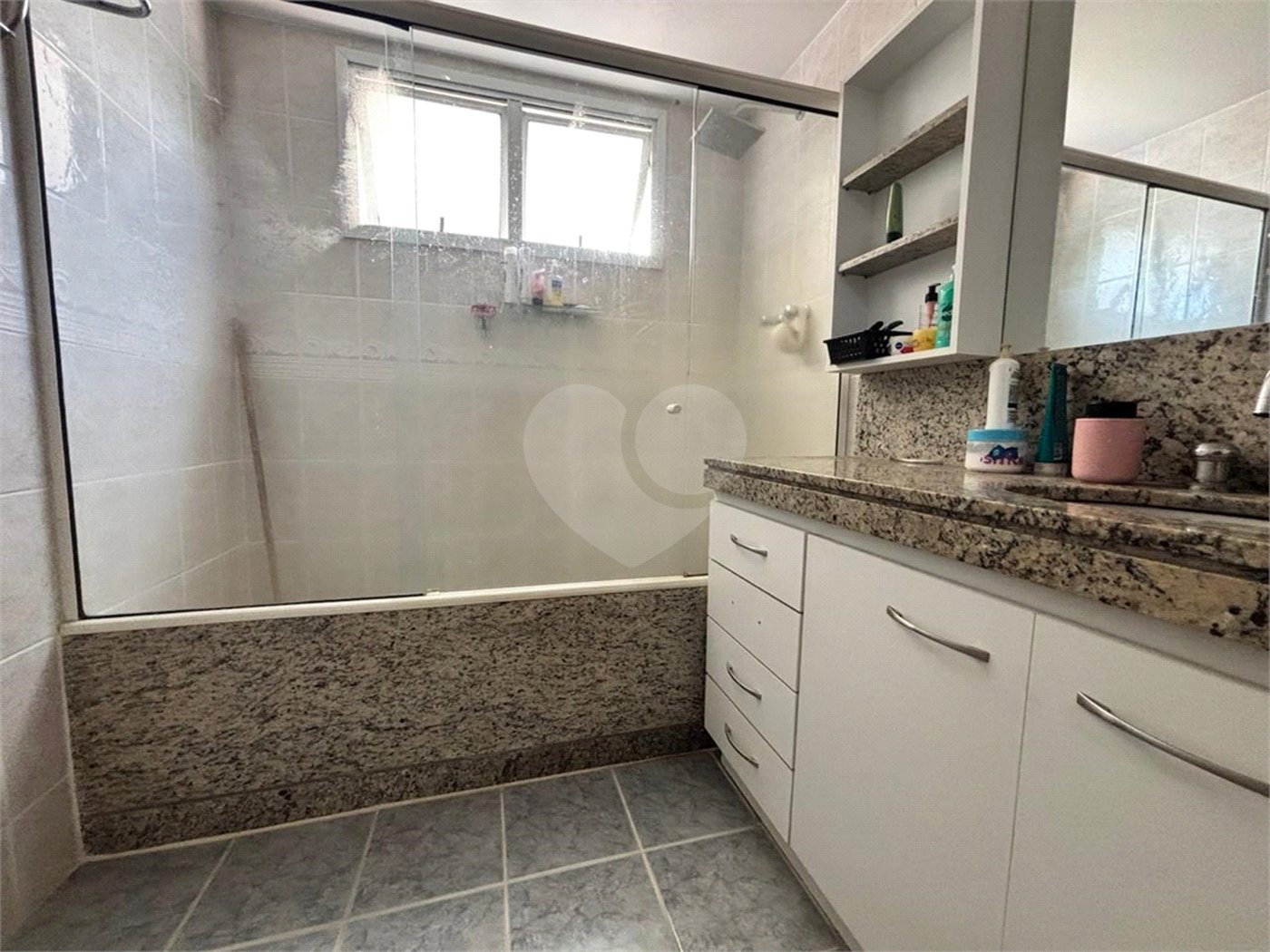 Apartamento à venda com 4 quartos, sendo 2 suítes, em Tijuca, Rio de Janeiro, RJ