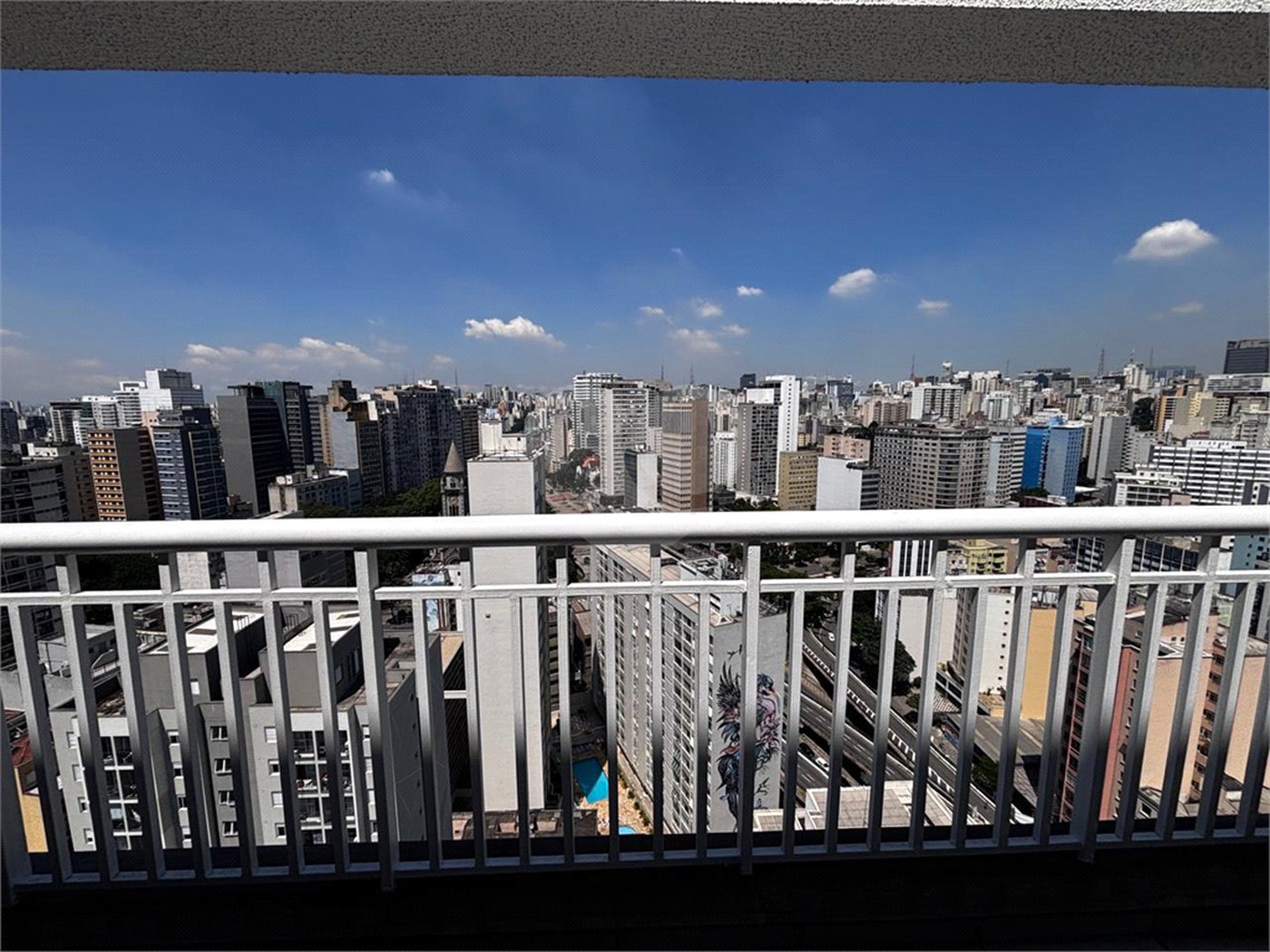 Cobertura à venda com 3 quartos, sendo 2 suítes,  em Vila Buarque, São Paulo, SP