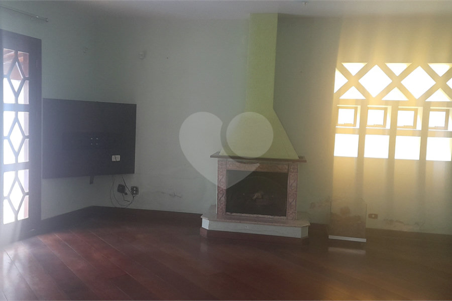 Sobrado à venda com 3 suítes em Tremembé, São Paulo, SP