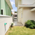 Casa à venda ou para alugar com 3 suítes no condomínio Residencial Jardim das Palmeiras, Vinhedo - SP