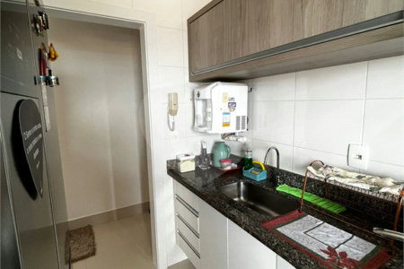 Apartamento à venda com 3 quartos, sendo 2 suítes, em Cidade Alta, Cuiabá, MT