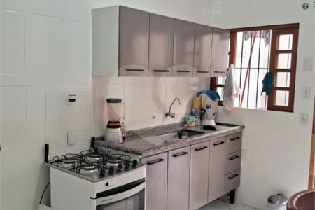 Sobrado à venda com 2 quartos, sendo 1 suíte, em Vila Guarani (z Sul), São Paulo, SP