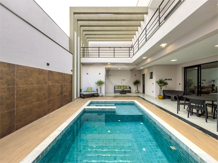 Casa à venda com 3 suítes no condomínio Jardim Residencial Dona Maria José, Indaiatuba - SP