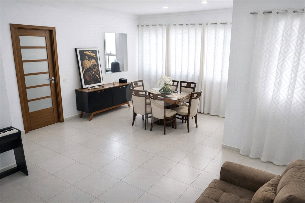 Apartamento à venda com 3 quartos, sendo 1 suíte, em Vila Sfeir, Indaiatuba, SP