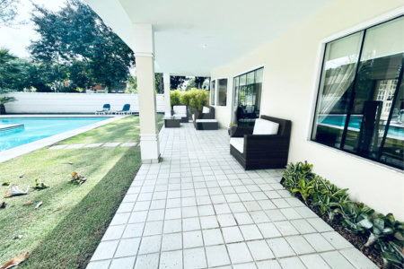 Casa à venda com 8 quartos, sendo 7 suítes, em Barra da Tijuca, Rio de Janeiro, RJ