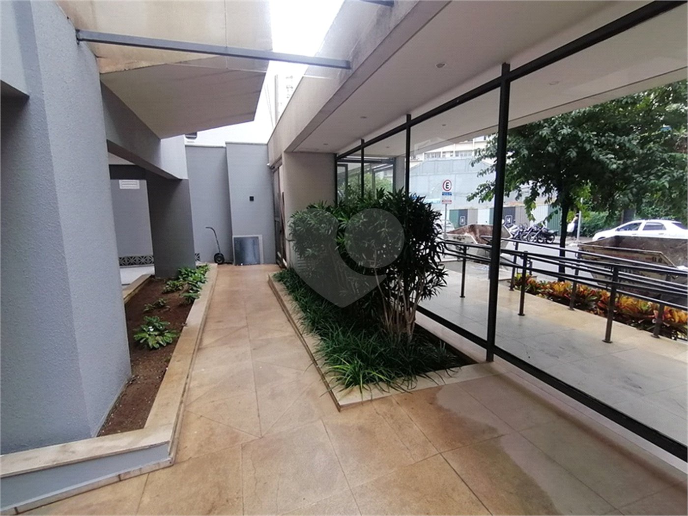 Apartamento à venda com 3 quartos, sendo 1 suíte, em Jardim Paulista, São Paulo, SP