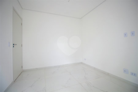 Apartamento à venda com 3 quartos, sendo 1 suíte,  em Jardim Flórida, São Roque, SP