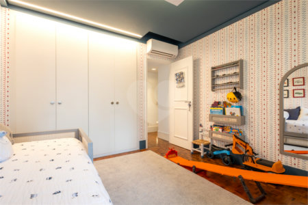 Apartamento à venda com 3 quartos, sendo 1 suíte, em Cerqueira César, São Paulo, SP