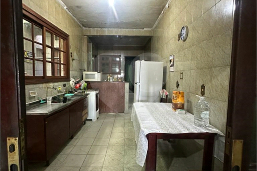 Casa à venda com 4 quartos, sendo 1 suíte, em Casa Verde, São Paulo, SP