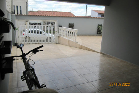 Casa à venda com 3 quartos em Jardim Maria do Carmo, Sorocaba, SP