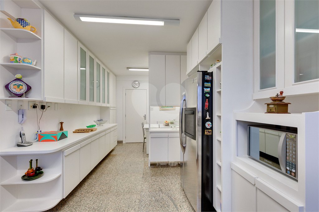 Apartamento à venda ou para alugar com 4 suítes em Alto da Boa Vista, São Paulo, SP
