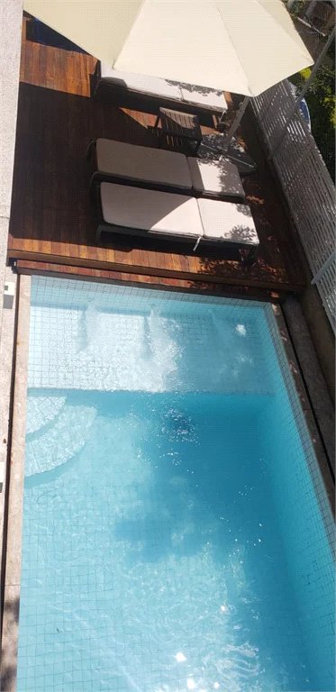 Sobrado à venda com 4 quartos, sendo 3 suítes, em Paraíso do Morumbi, São Paulo, SP