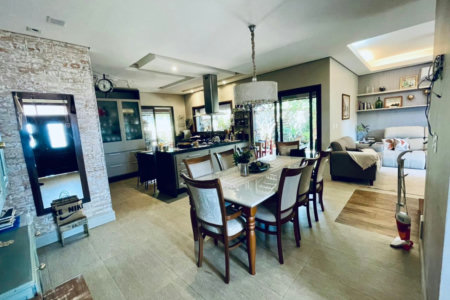 Casa à venda com 3 quartos, sendo 1 suíte, em Jardim Adelaide, Hortolândia, SP