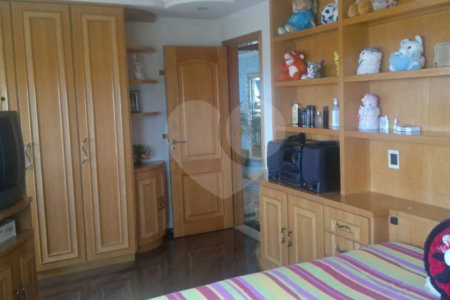 Cobertura à venda com 5 quartos, sendo 4 suítes, em Vila Paulicéia, São Paulo, SP