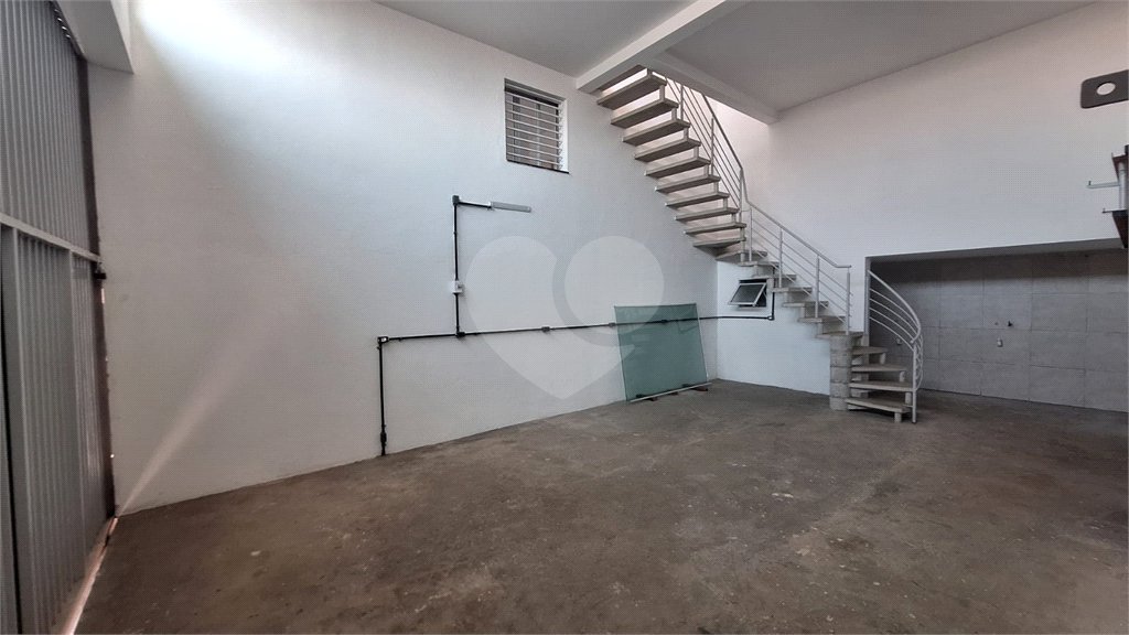 Casa à venda com 5 quartos, sendo 2 suítes,  em Vila Barão, Sorocaba, SP