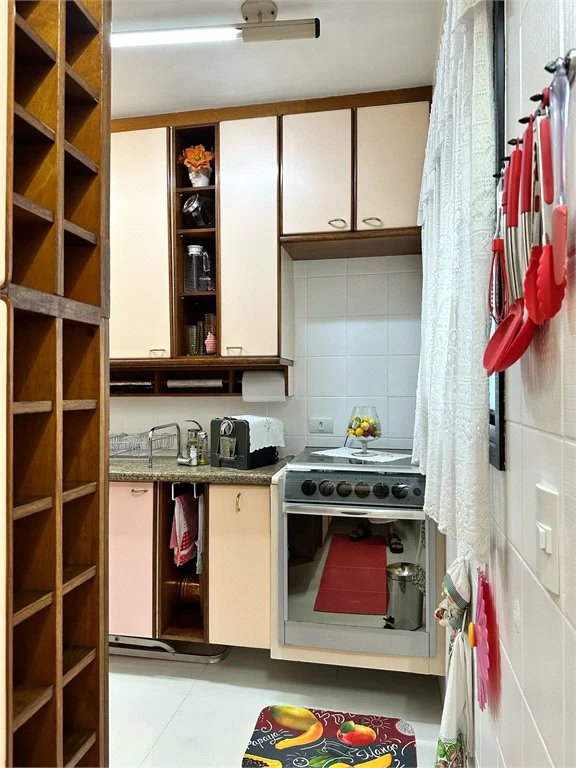Cobertura à venda com 3 quartos, sendo 1 suíte, em Lar São Paulo, São Paulo, SP