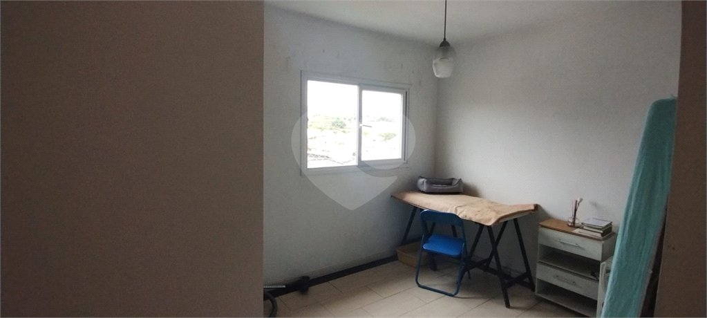 Casa à venda com 4 quartos, sendo 1 suíte, em Jardim Guadalajara, Sorocaba, SP