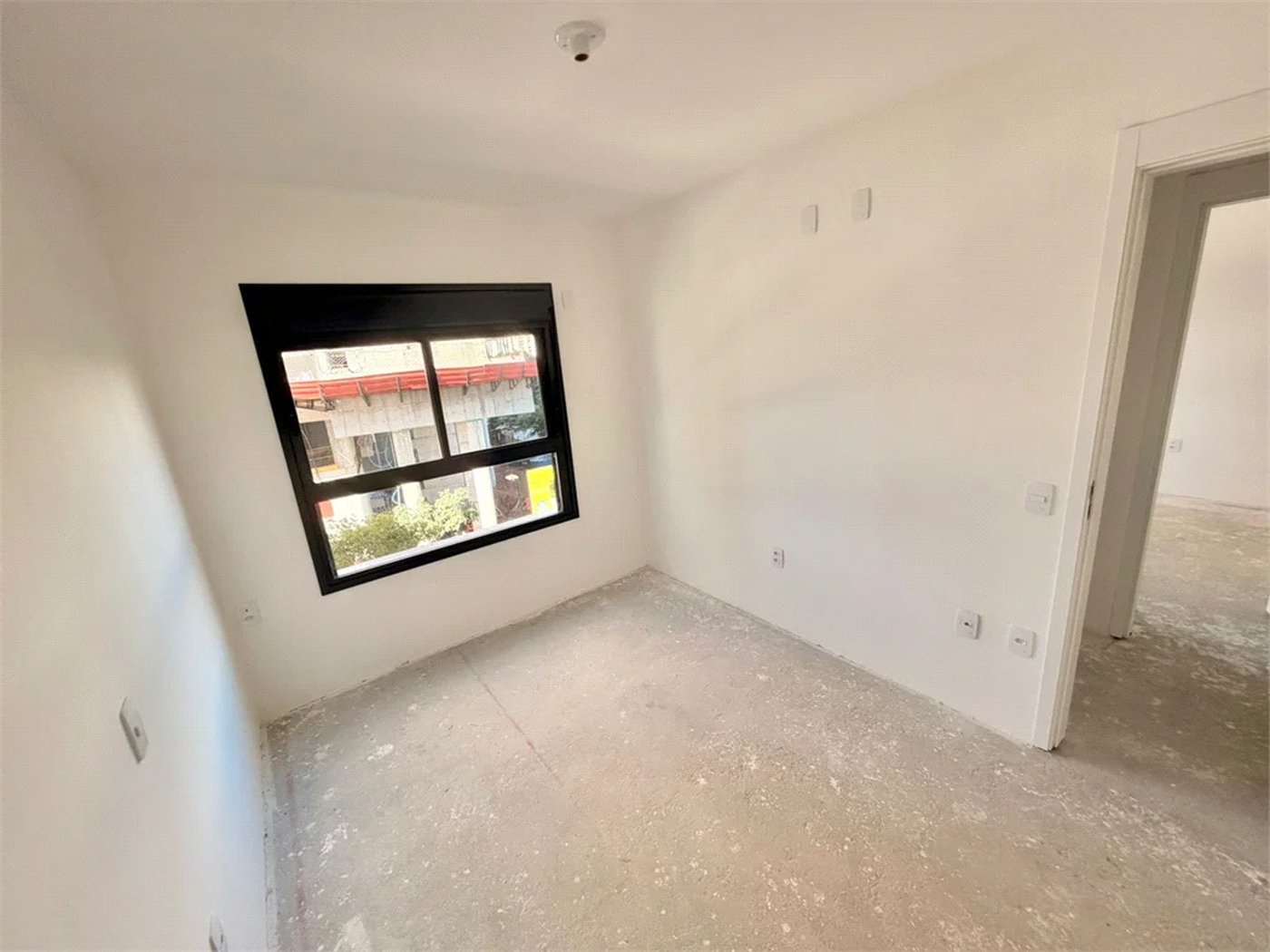 Apartamento à venda com 4 quartos, sendo 3 suítes, em Água Branca, São Paulo, SP