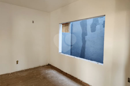 Casa à venda com 5 suítes em Residencial Olivio Benassi, Matão, SP